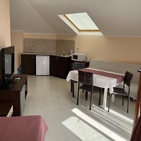 Triumph, Saint Vlas * Sveti Vlas
