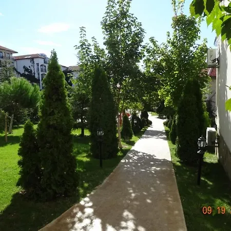 Triumph, Saint Vlas * Sveti Vlas